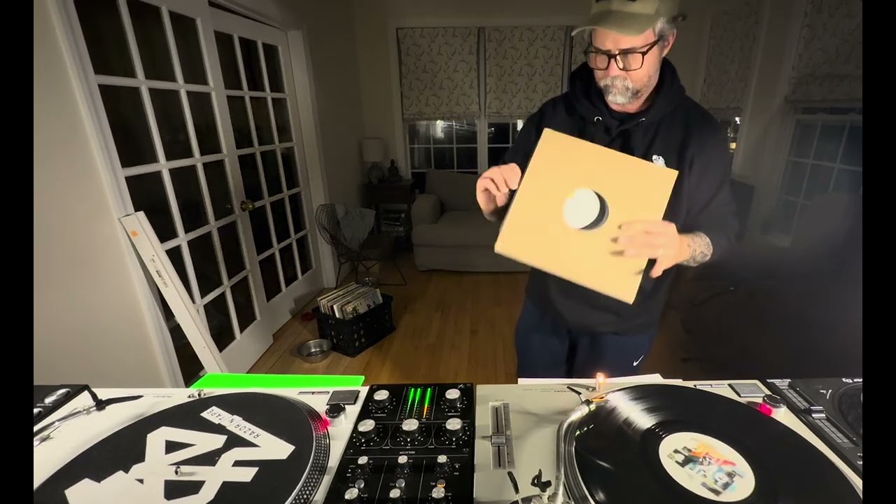Deep house Vinyl Mix