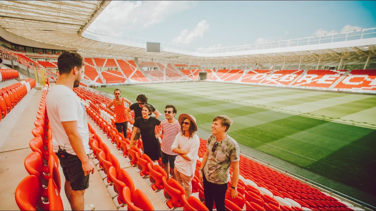 ZENÉLTÜNK EGY STADIONBAN! - Útravaló E03 - Campus Fesztivál