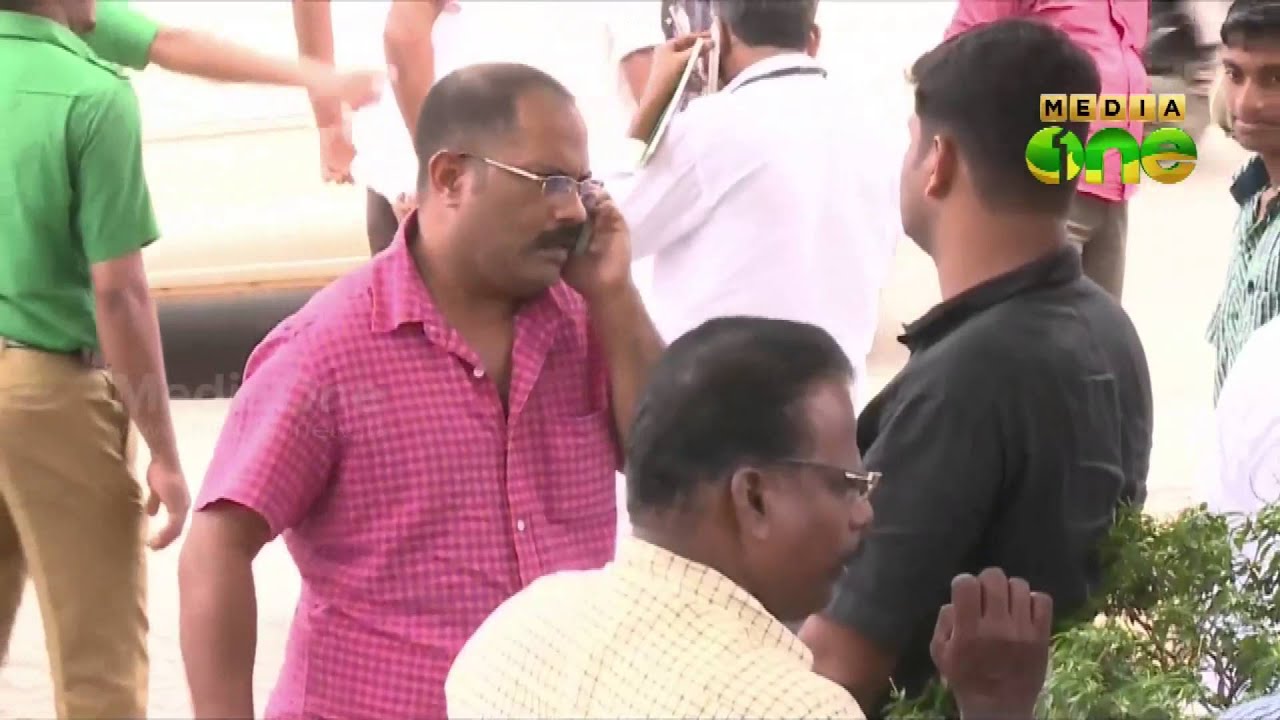 Lighting lamp controversy; Samastha's criticism sparks discussion