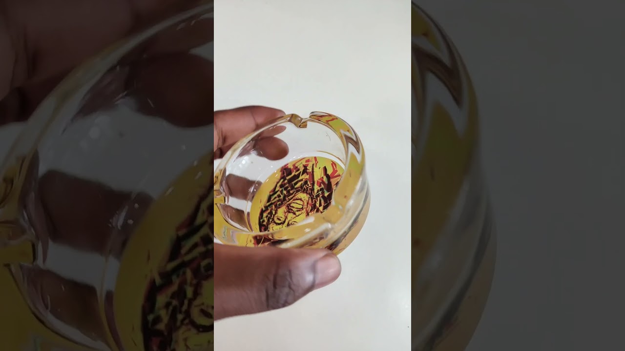 ash tray vid