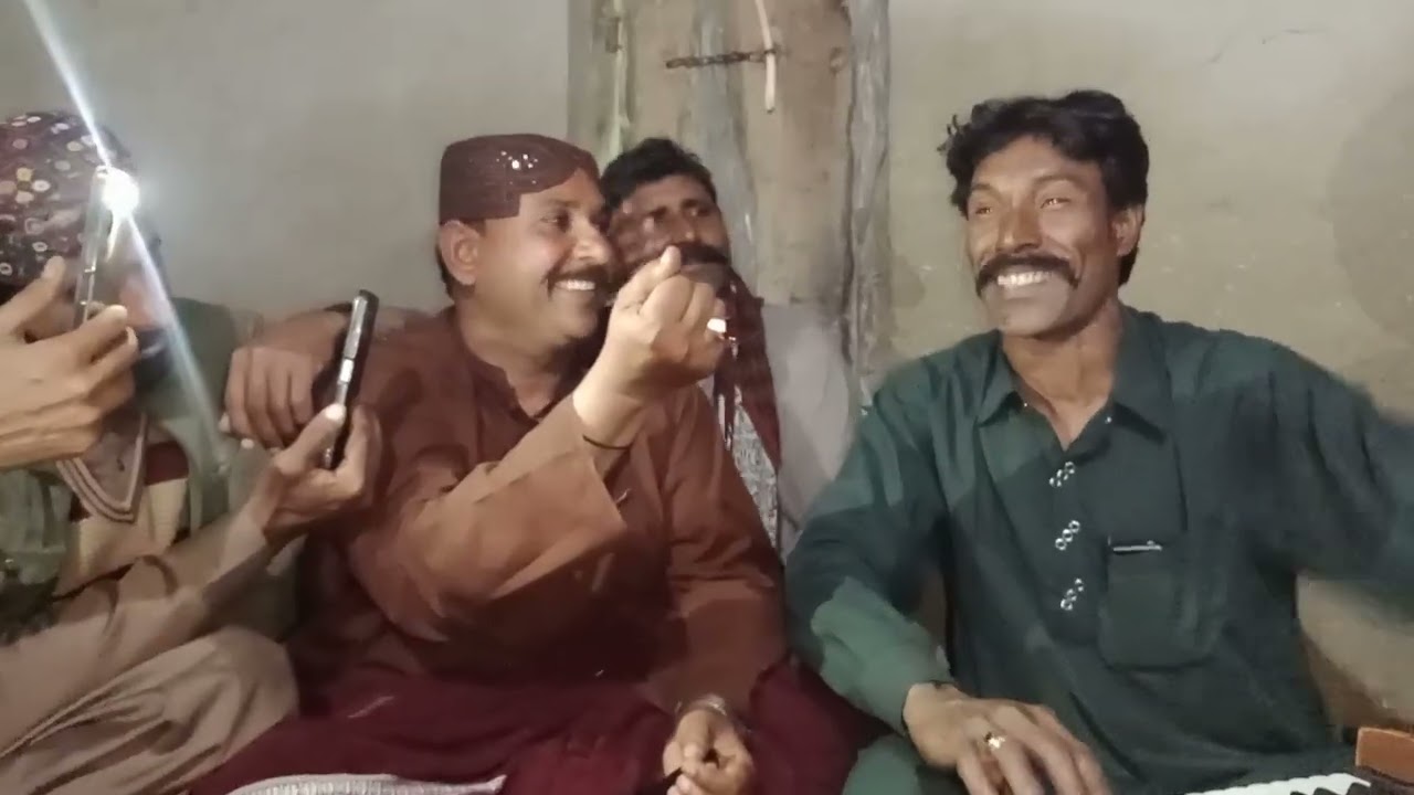 Singer sabir hussain sheikh new TikTok viral song. Son mada bhaiwal mouhbat thiigy a