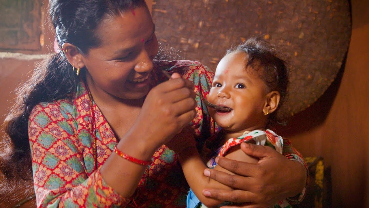 Feeding Your Baby from 6-to-12 Months (French) - Nutrition Series