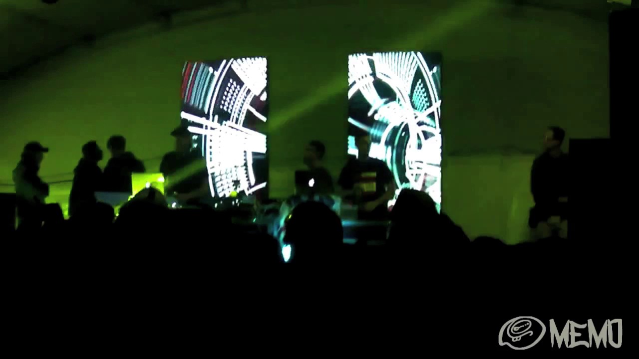 mike humphries @ radikal styles halloween 2014 Bogot&aacute;
