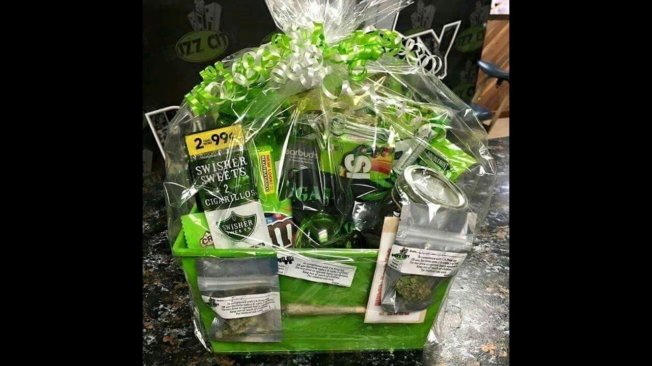 Cannasseurs Club Concentrates 420 Smoke Package!