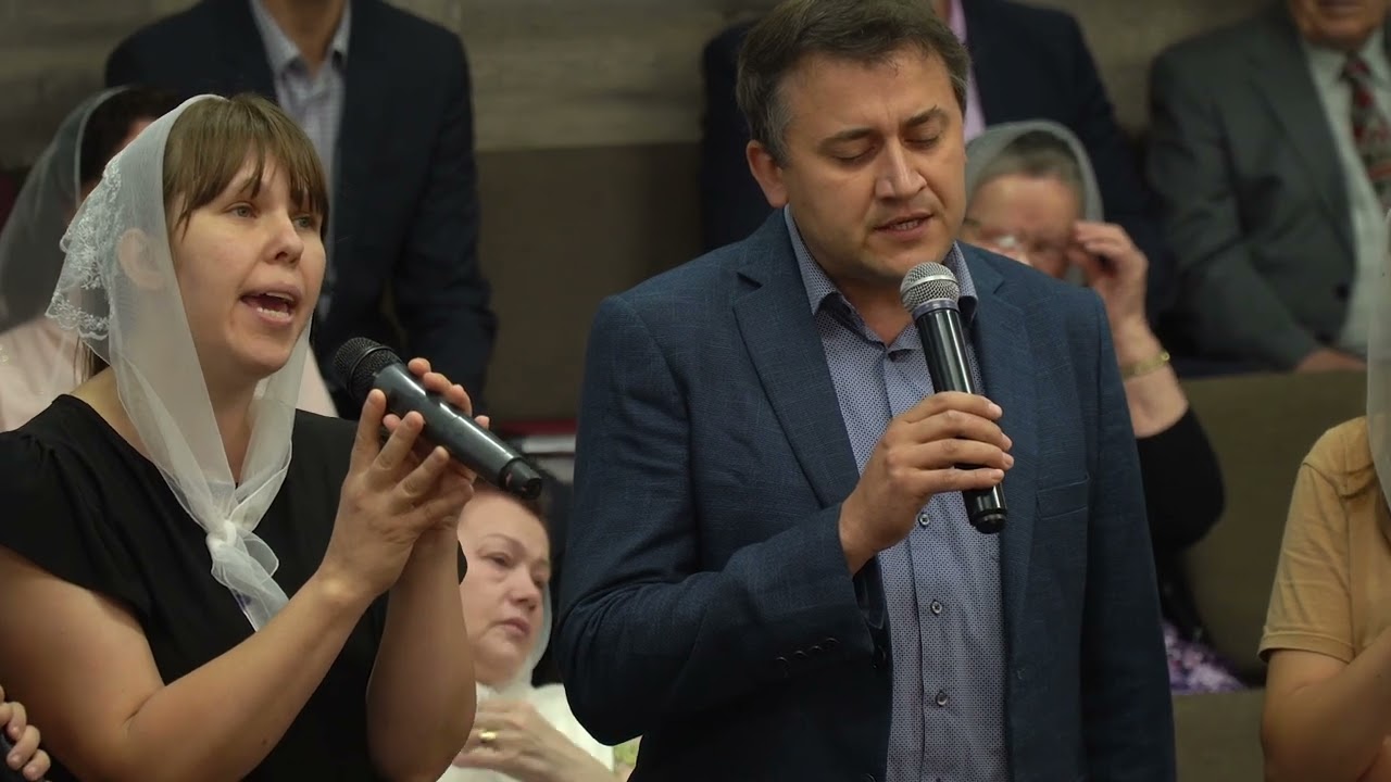 Молитва за Україну - Сім’я Гаврилюк | Bread Of life Church