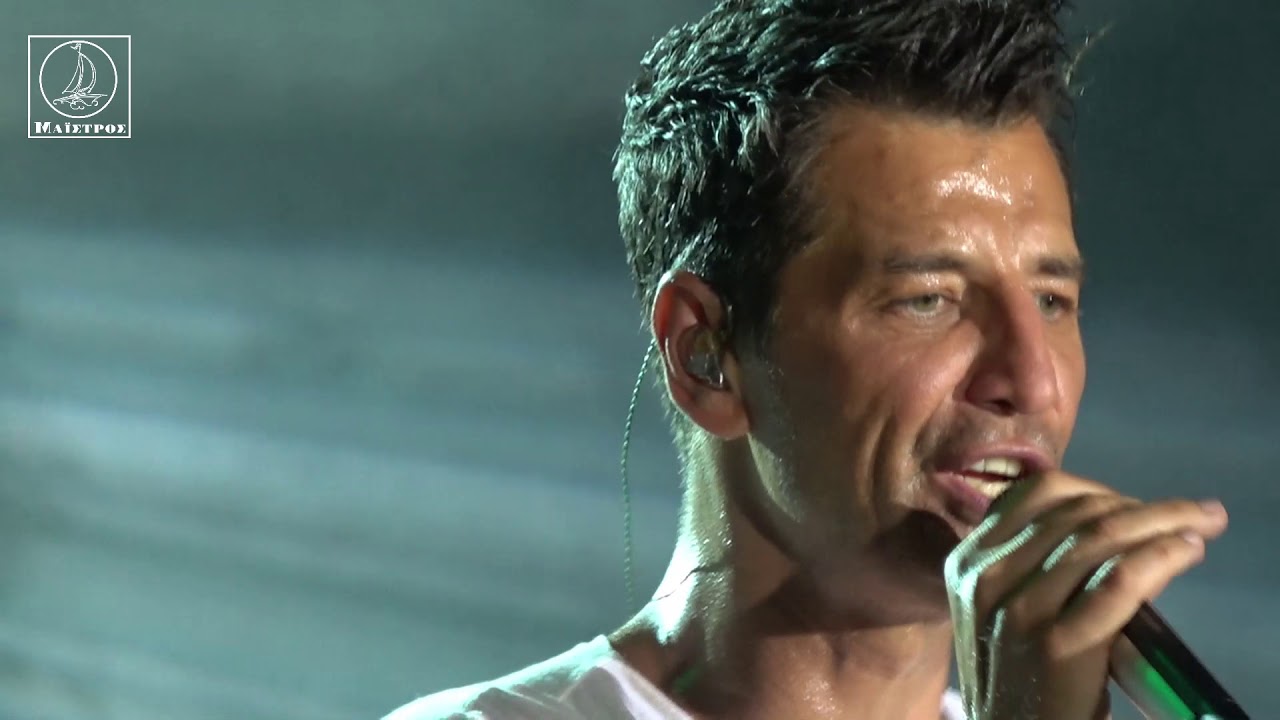 Σάκης Ρουβάς ο απόλυτος έλληνας performer αποθεώθηκε στο Λιμάνι Αμφιλοχίας