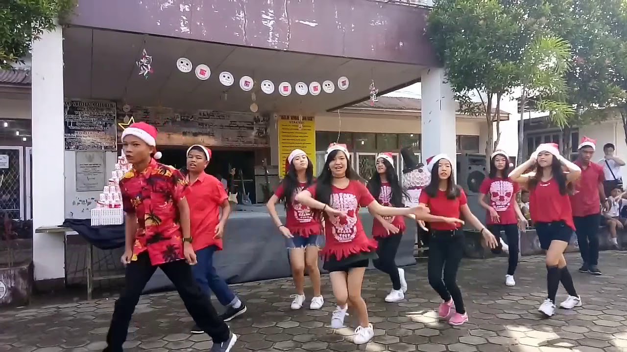 Perayaan Natal SMP Gembala Baik Pontianak 2018