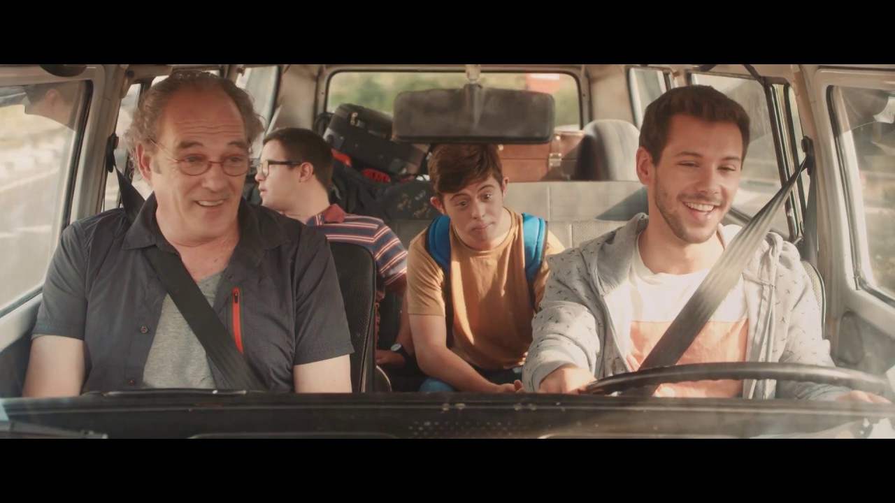 TRAILER DISTINTOS 2016