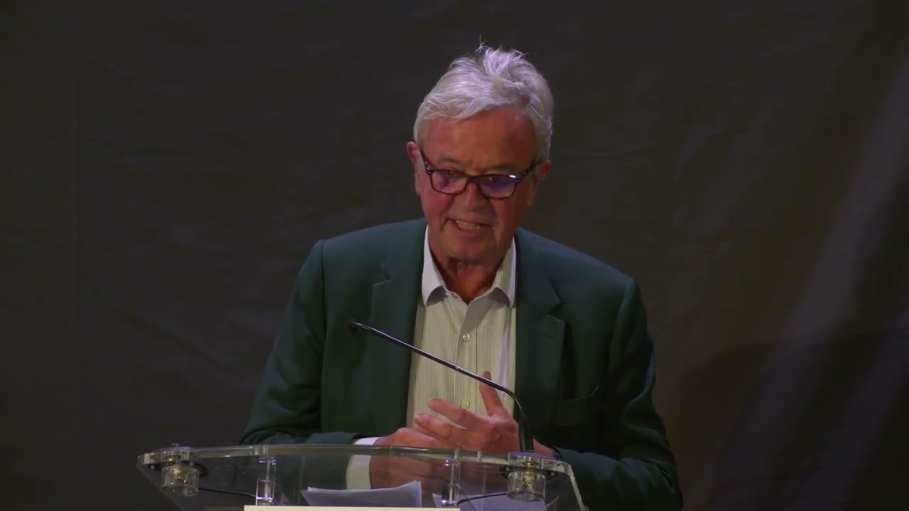 Introduction by Antoine Gallimard &ndash; European Essay Prize / Prix Europ&eacute;en de l'Essai  &ndash; Arundhati Roy