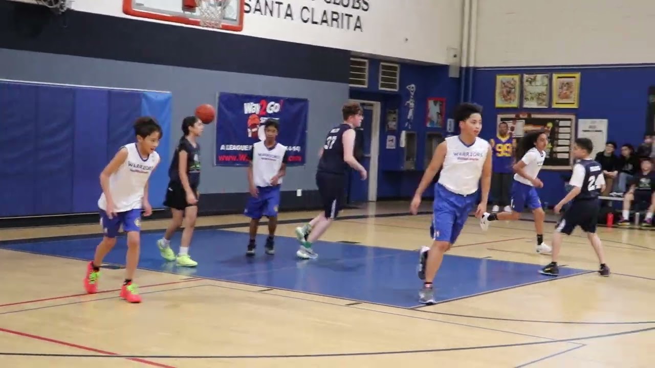 CRUZ MAKES THE STEAL AND THEN  "CRUZES" IN FOR THE LAYUP FOR THE 10-12 WARRIORS..