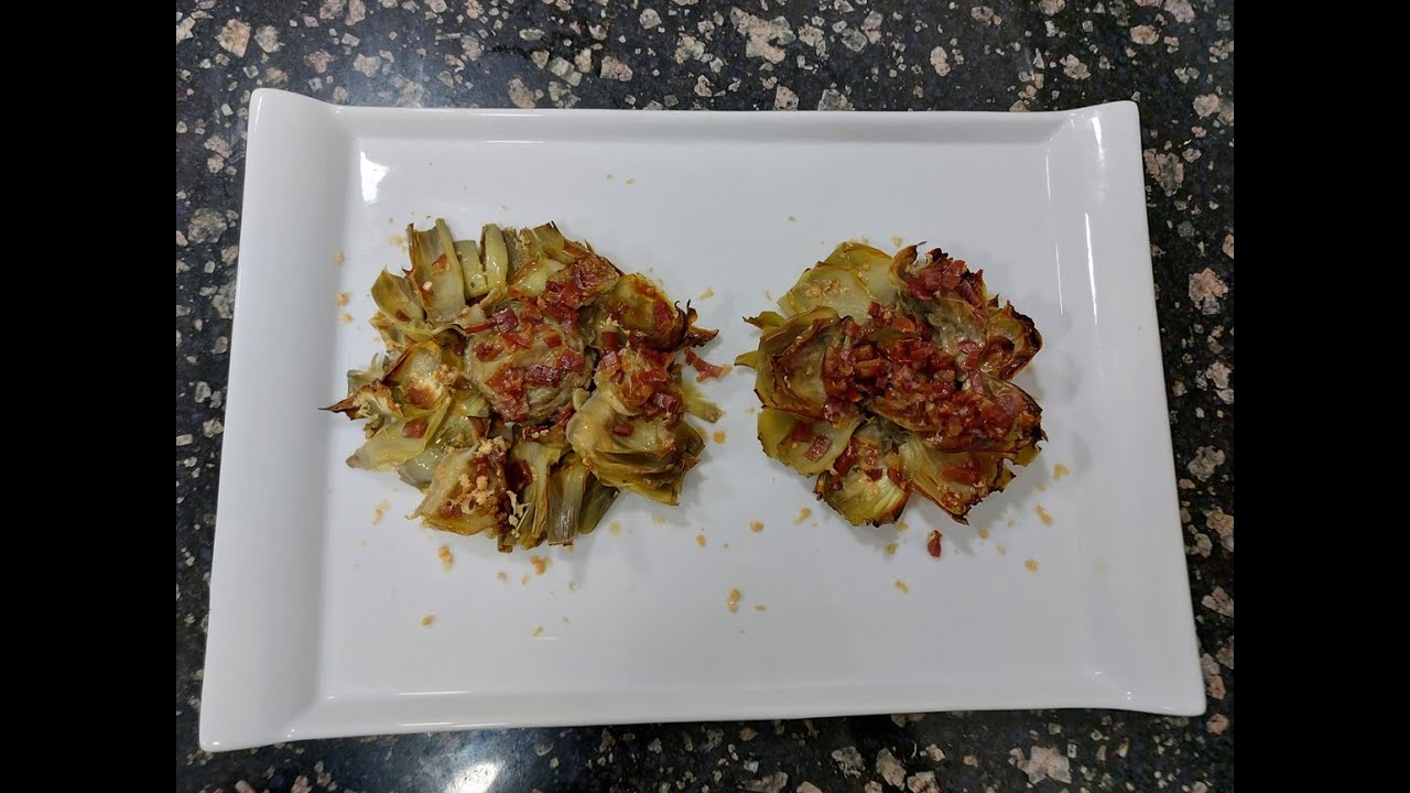 Flor de alcachofa con jamón y foie