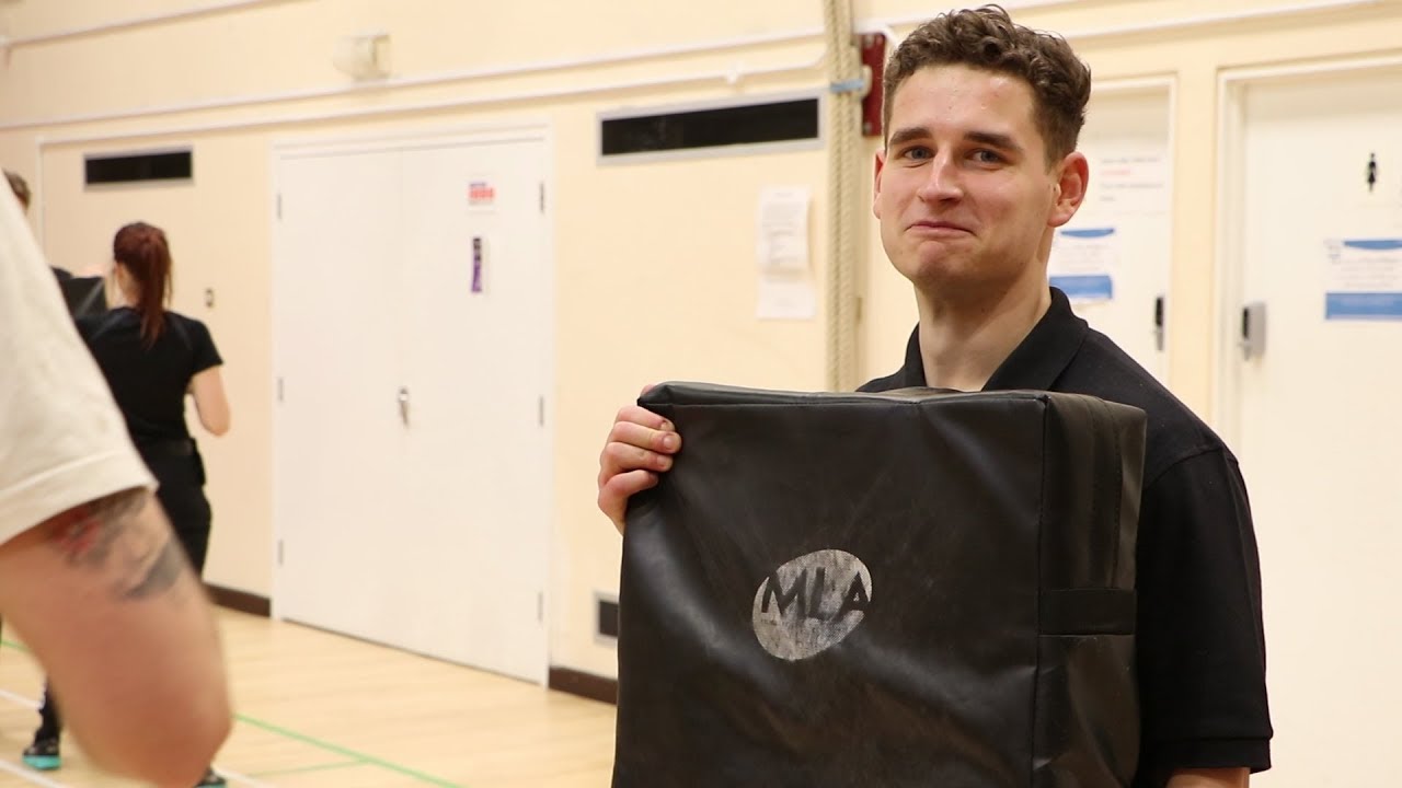 Tom Trains with Surrey Police | Eagle Radio News