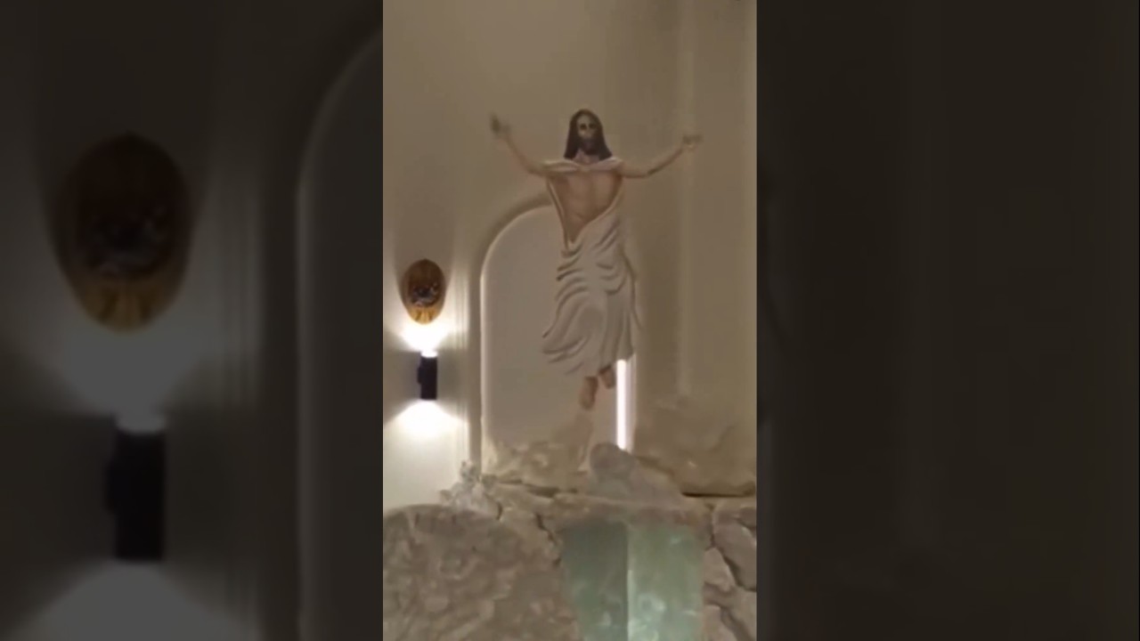 Christ is risen 🙌