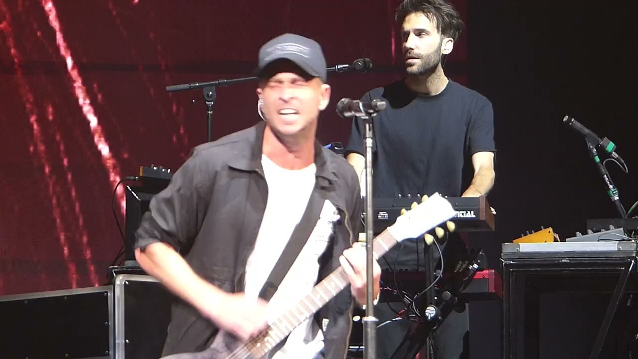 Kids - OneRepublic - Climate Pledge Arena - Seattle, WA - 2022