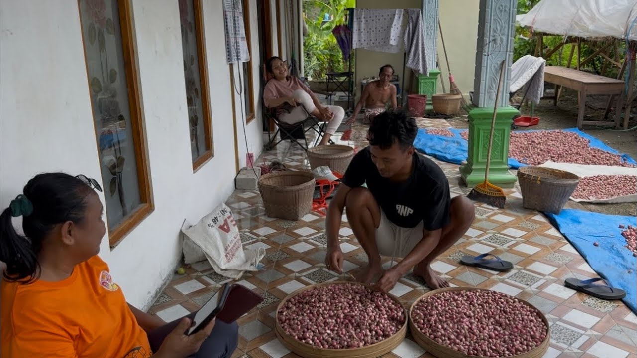 PIE TO NDUK NDUK KOK REWEL WES MELU MBAH UTI AE YA