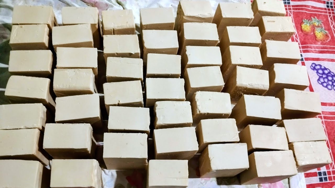 Sabão com 10 litros de óleo usado 