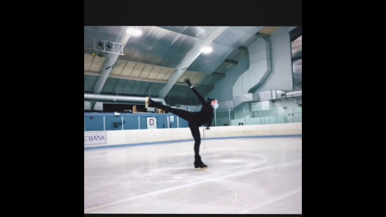Johnny Weir on Ice 2021