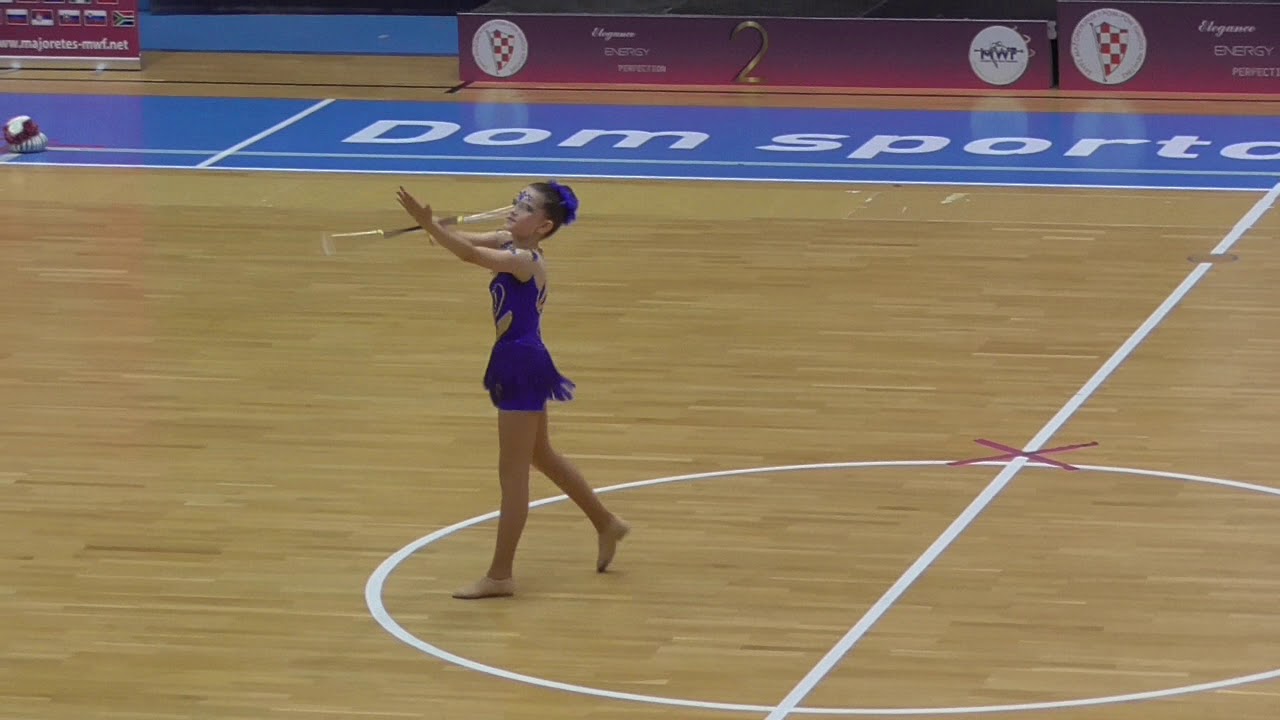 Bibiana Bottová - Solo Twirling cadet 2019 