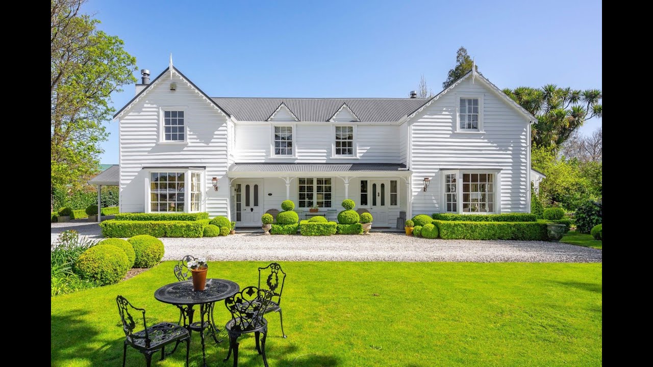 The Iconic Wyett House in Greytown, Wellington, New Zealand | Sotheby's International Realty