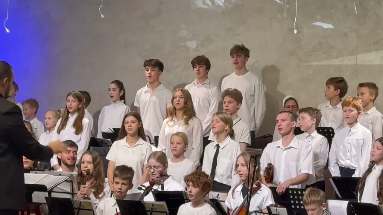 Пение с осенних детских музыкальных курсов