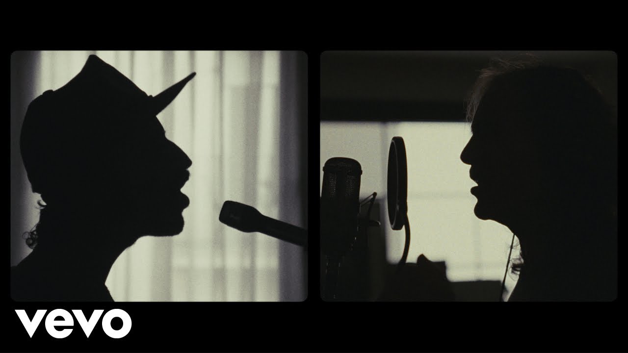 Leiva - Caída Libre (Video Oficial) ft. Robe