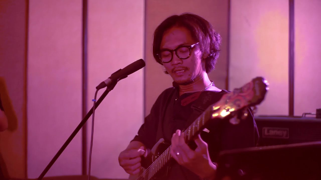 The Old Pines Live Session on Lingkaran Music Studio