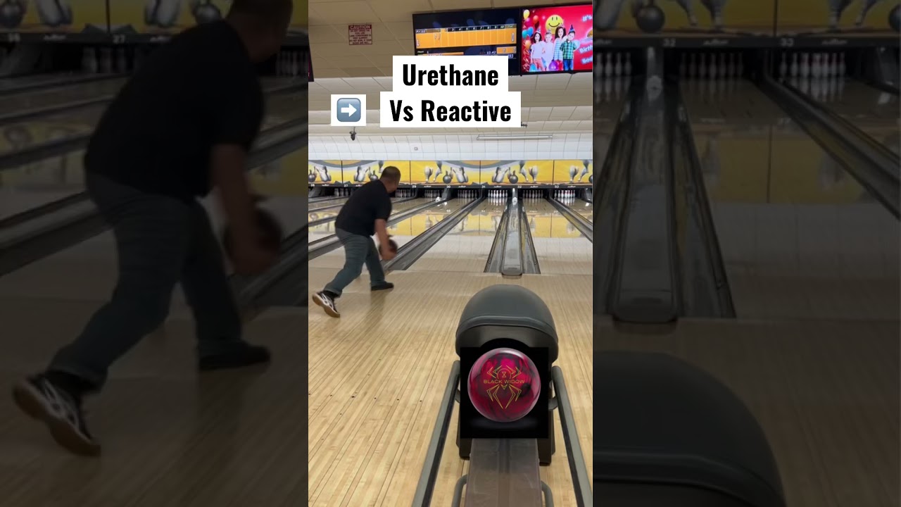 Urethane vs Reactive. See the difference? 🤔 #bowling #bowlingballs #reactive #urethane
