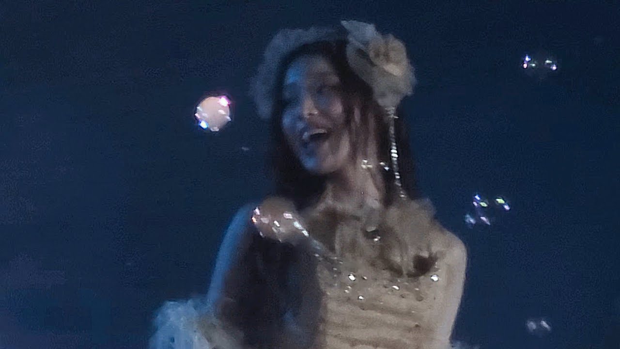 Từng - Han Sara @ EXSH concert in Hanoi [20251012]