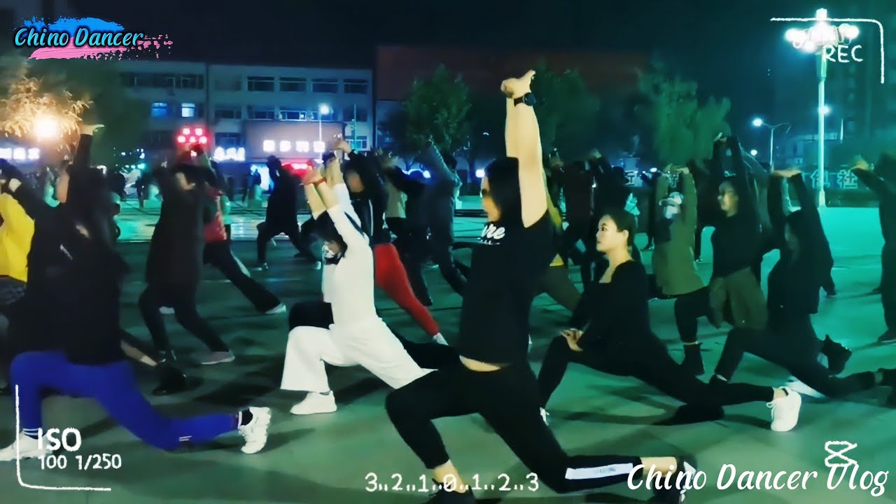 Dancing In The Park 활기찬 공원에서 댄스 그룹 댄스  MUSICA DEL CHINO BAILANDO TIK TOK 2022 Part 23