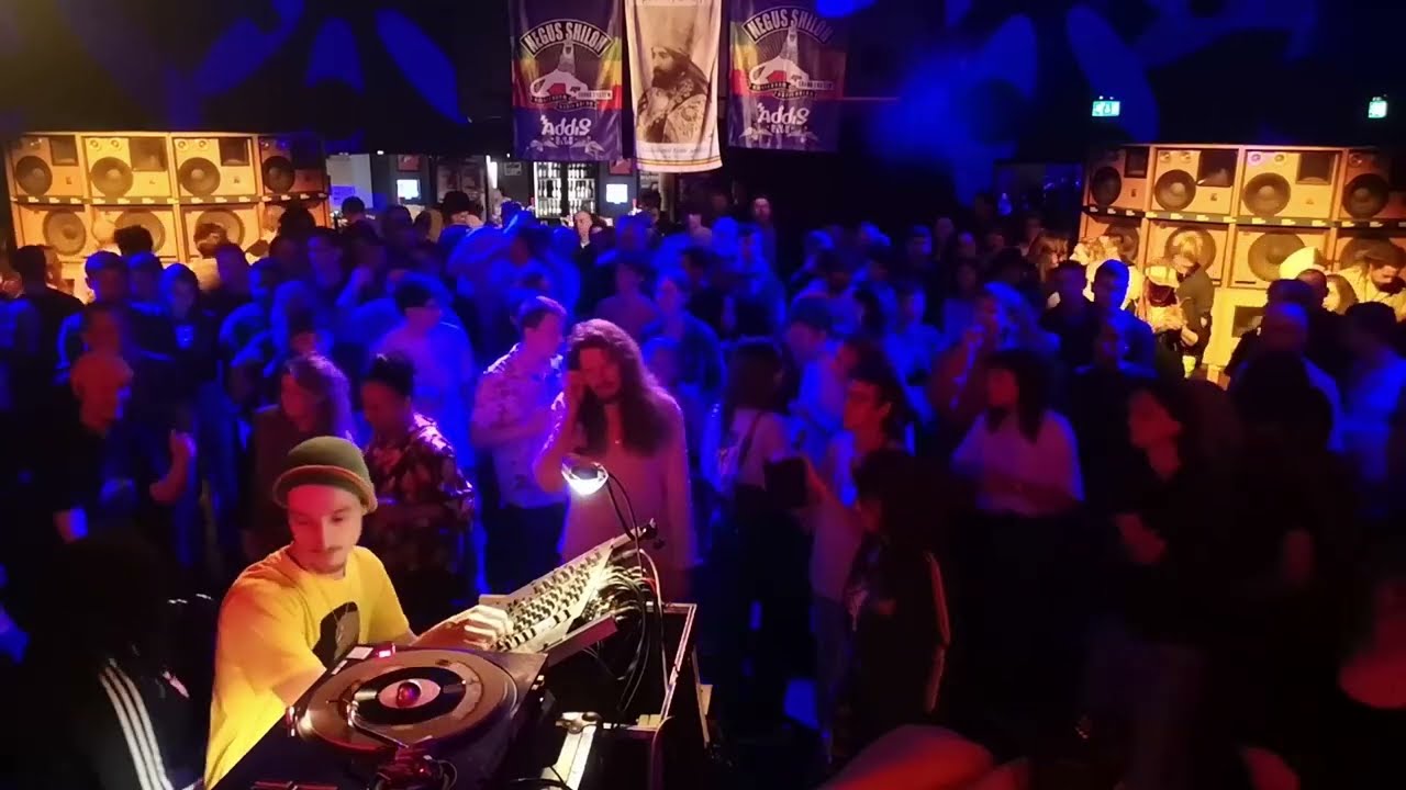 Lidj Shiloh + Ras Tenda & Supa Yout live on King Shiloh Sound System in Utrecht, NL