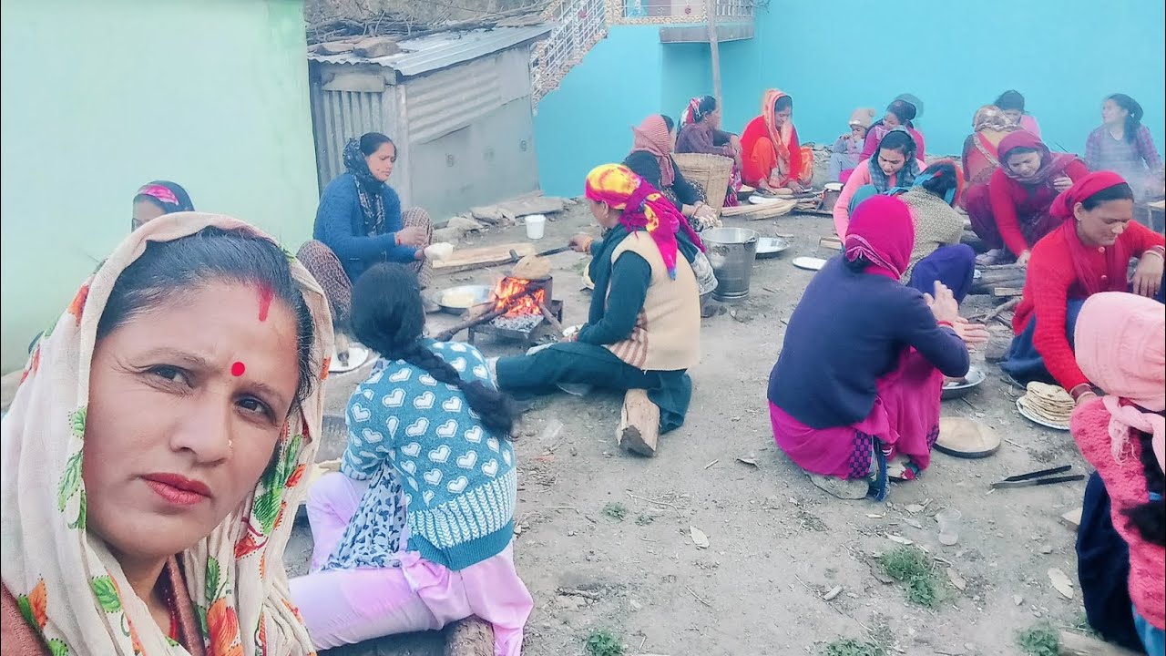 ड्यूटी से आने के बाद llआज गई सगाई की रोटी बनाने ll#phadilifestyle #parampara riti riwaj#pahdivvlogge
