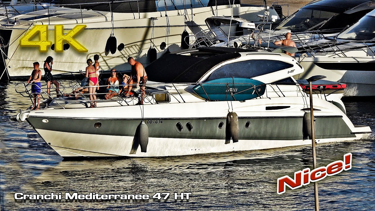 Cranchi Mediterranee 47 HT docking