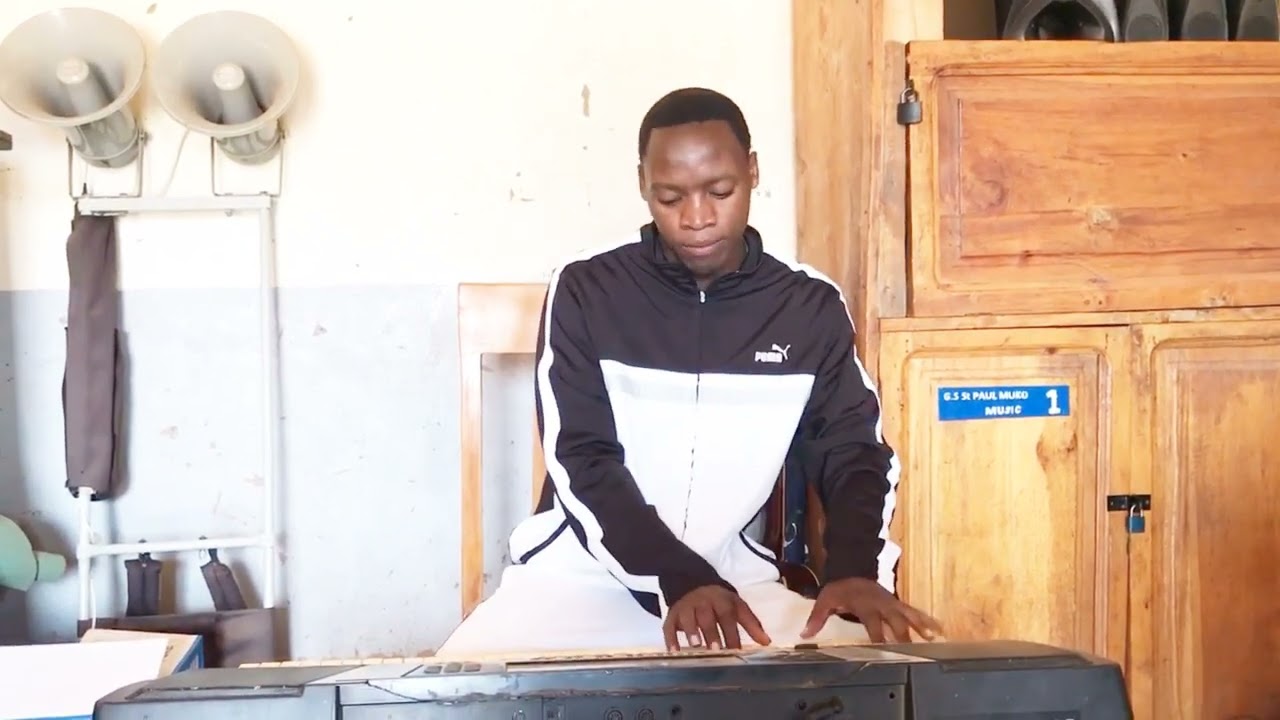 BIKORE BURI MUNSI UZABASHA KURIRIMBA INDIRIMBO ZO HEJURU CYANE UTAVUNITSE Umunsi wa 4 Vocal warm ups