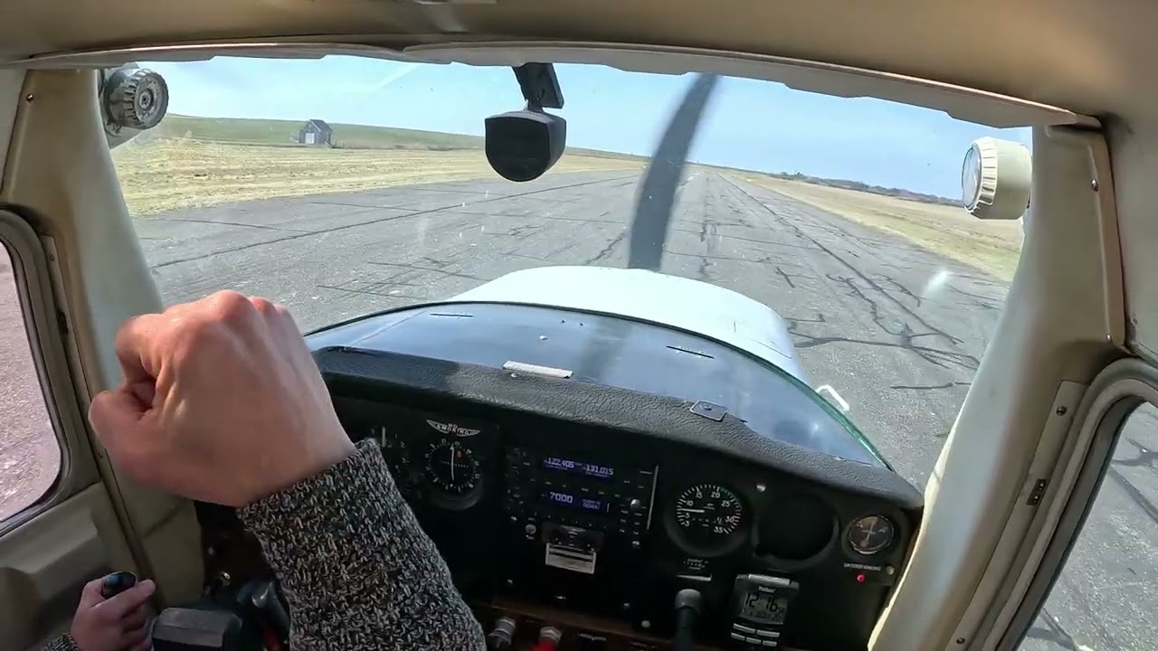 Wangerooge Piste 27 erste Landung #pilot#aviation#youtube#moments#lifegoals#cessna#dream