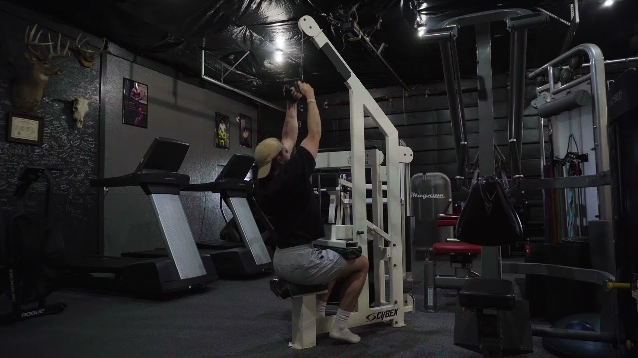Vlog #1 (Back and Biceps)