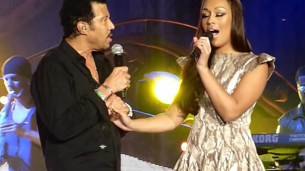Lionel Richie and Rebecca Ferguson  - Endless Love - Liverpool Echo Arena November 10th 2012