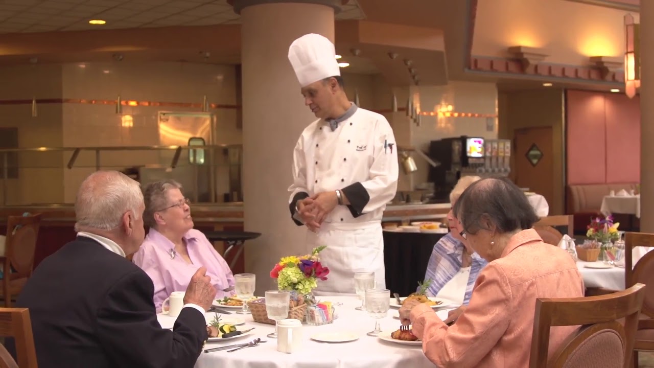 The Breakers at Edgewater Beach Senior Living in Chicago IL | Senior Lifestyle