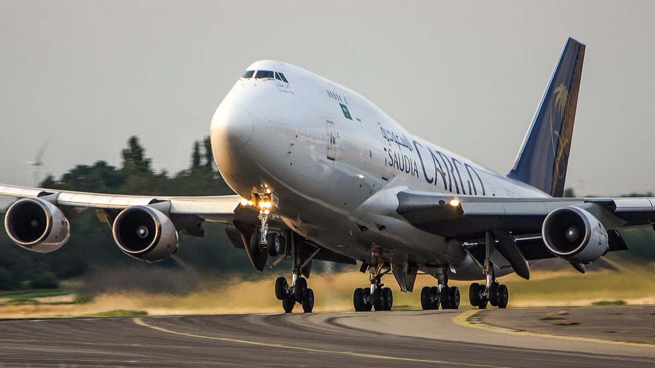 BOEING 747 INVASION - 8 B747 on the Apron & SUNSET DEPARTURE (4K)