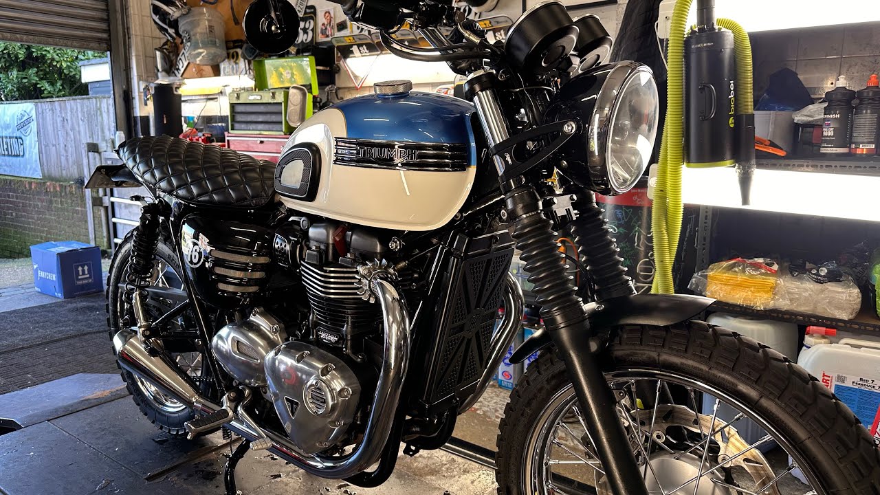 Stunning Triumph in today of a detail