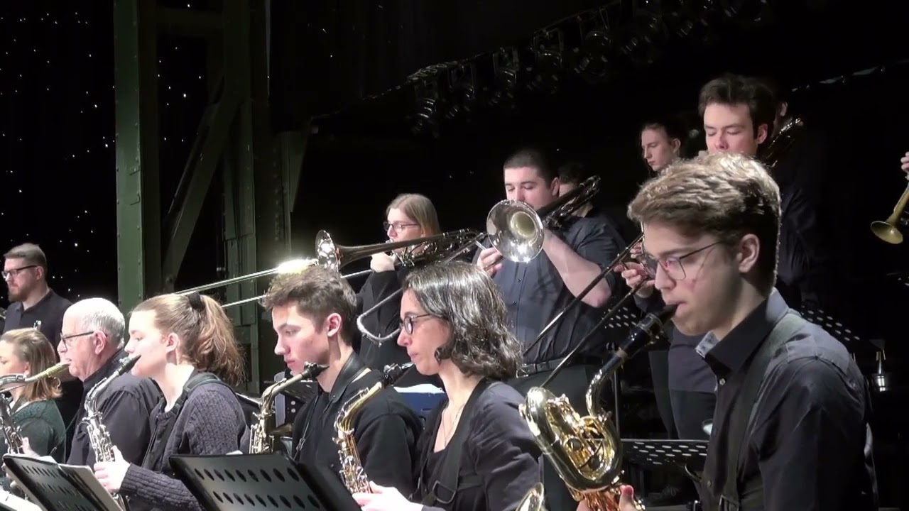 Big Band der Folkwang Musikschule Essen / Bay Side Groovin' (Michael Sweeney)