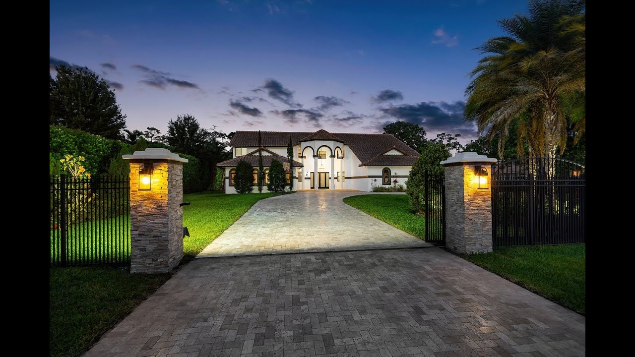 Pine Tree Estates-6672 NW 63rd Way Parkland, FL 33067