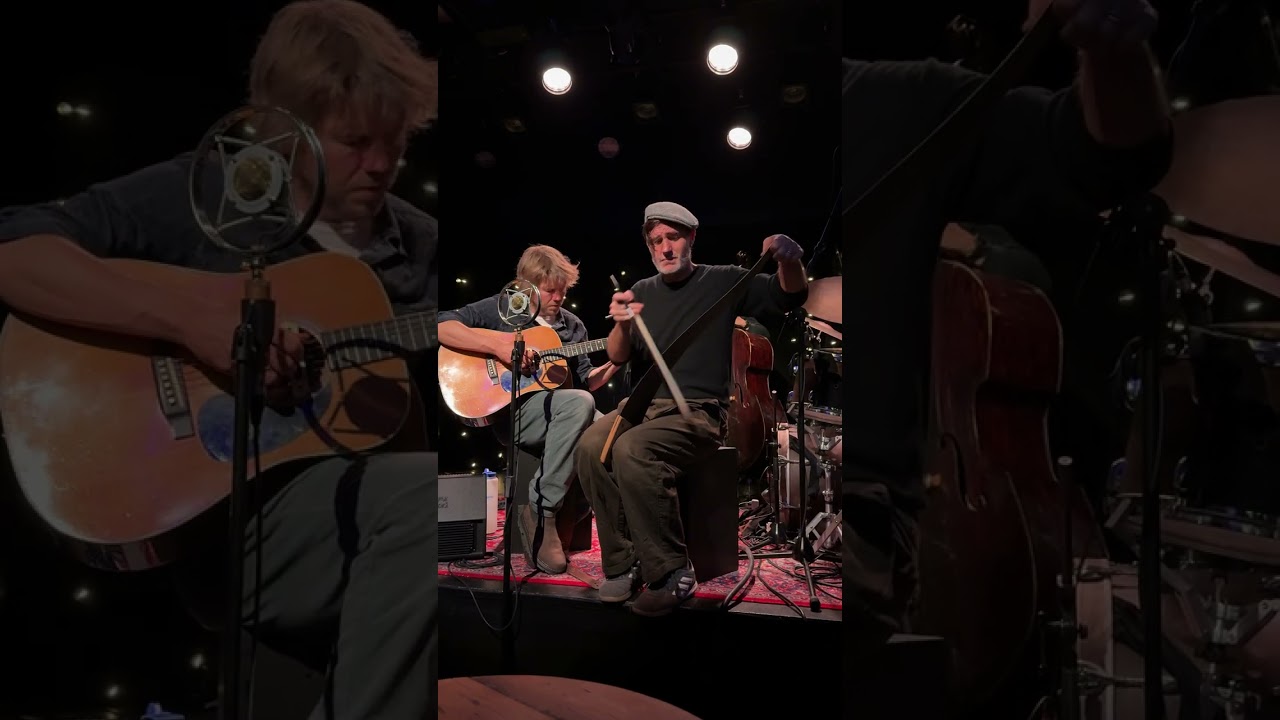 Wicked saw solo by Robbie Kuster, playing with Joe Grass at NAC fourth stage Ottawa