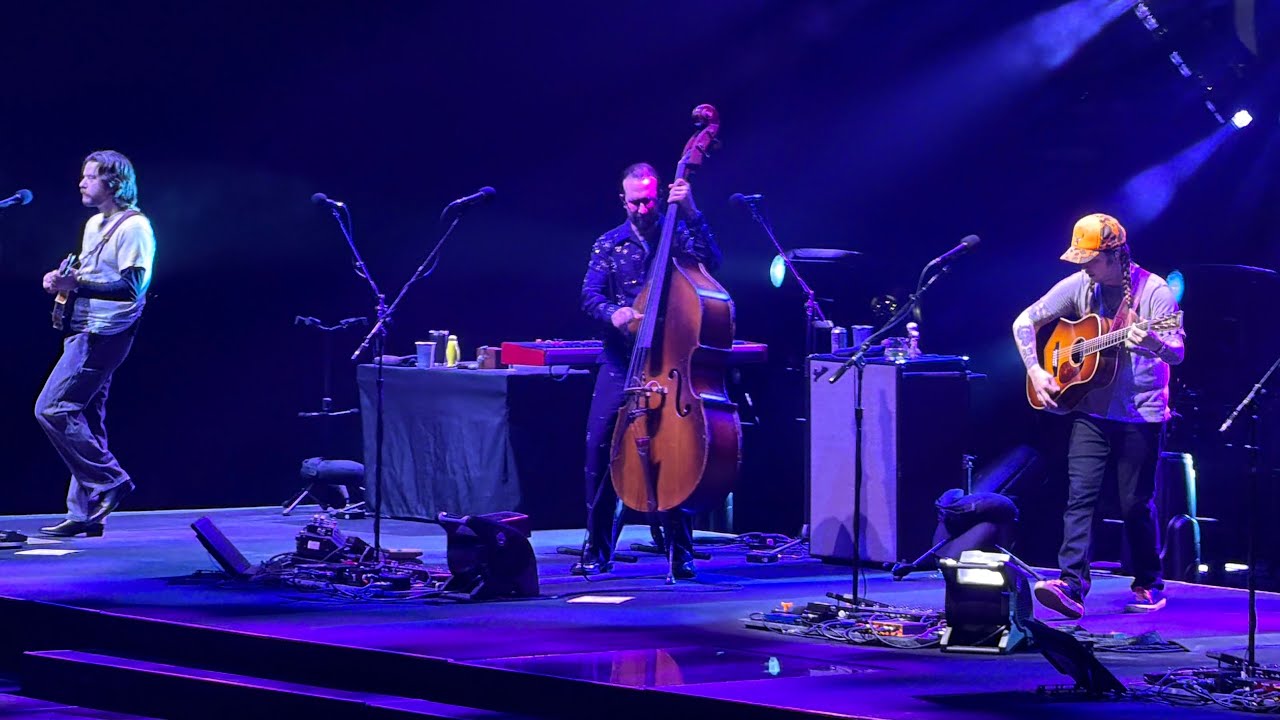 Billy Strings “Leaning On A Travelin’ Song” Nashville 2/21/26 #billystrings 