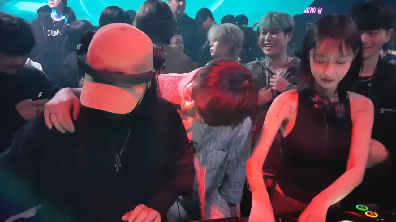 신사 클럽 잭리빈 연말파티5, DJ 스킨쉽&트리키 디제잉 퍼포먼스