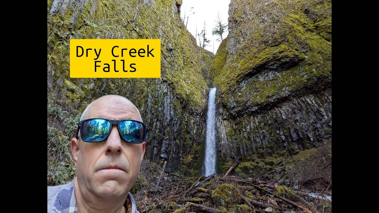 Hiking PCT South from Cascade Locks in the Columbia River Gorge