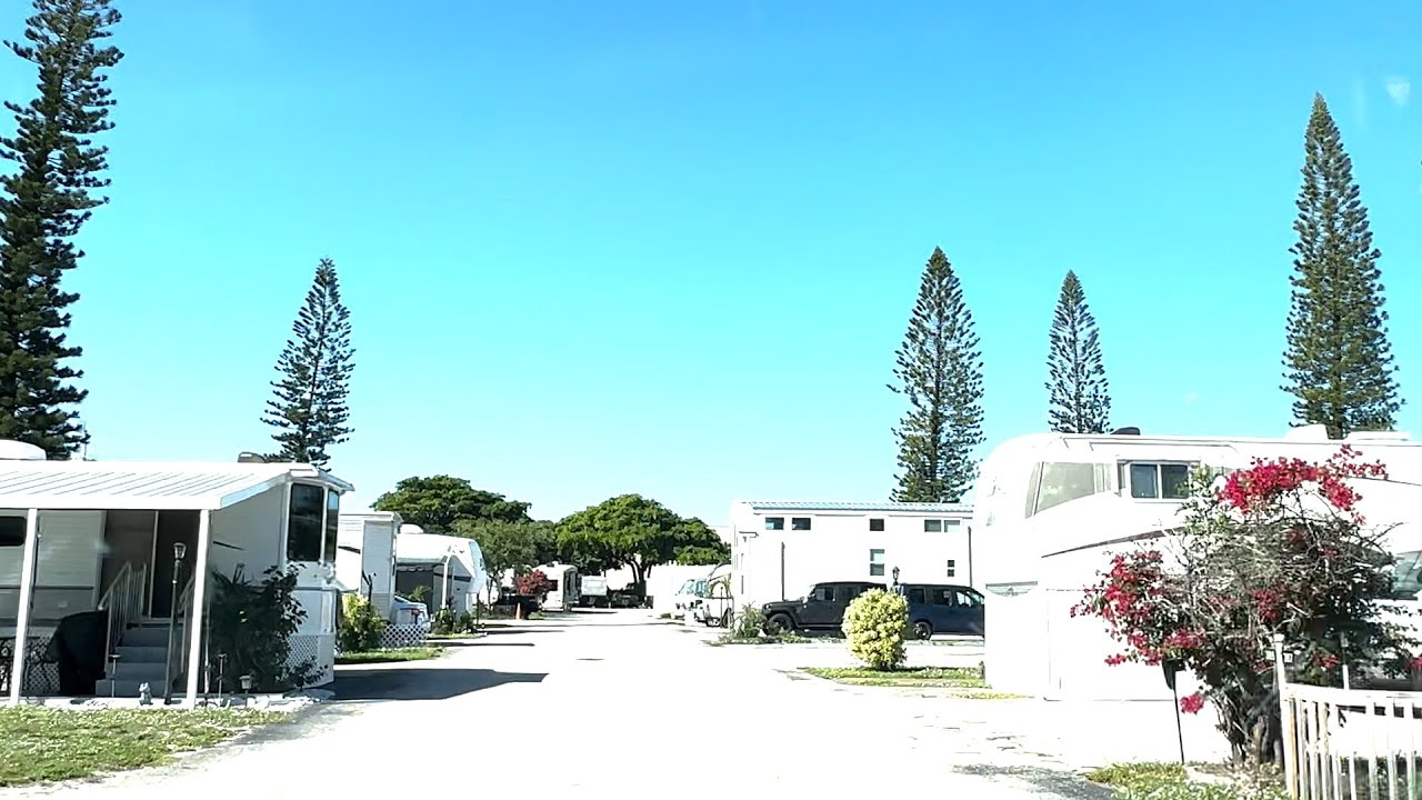 CONDOMÍNIO DE POBRE NA FLÓRIDA - TRAILER E MOTORHOME!  ‹ Renan Na Gringa ›
