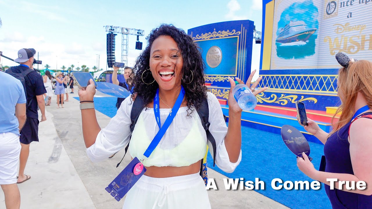 Приглашены на крестины Disney Wish