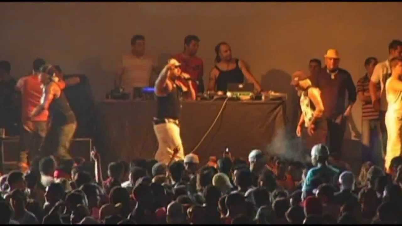 LOS TIBURONES AO VIVO   QUIERO   NOITE DO FLASH BACK