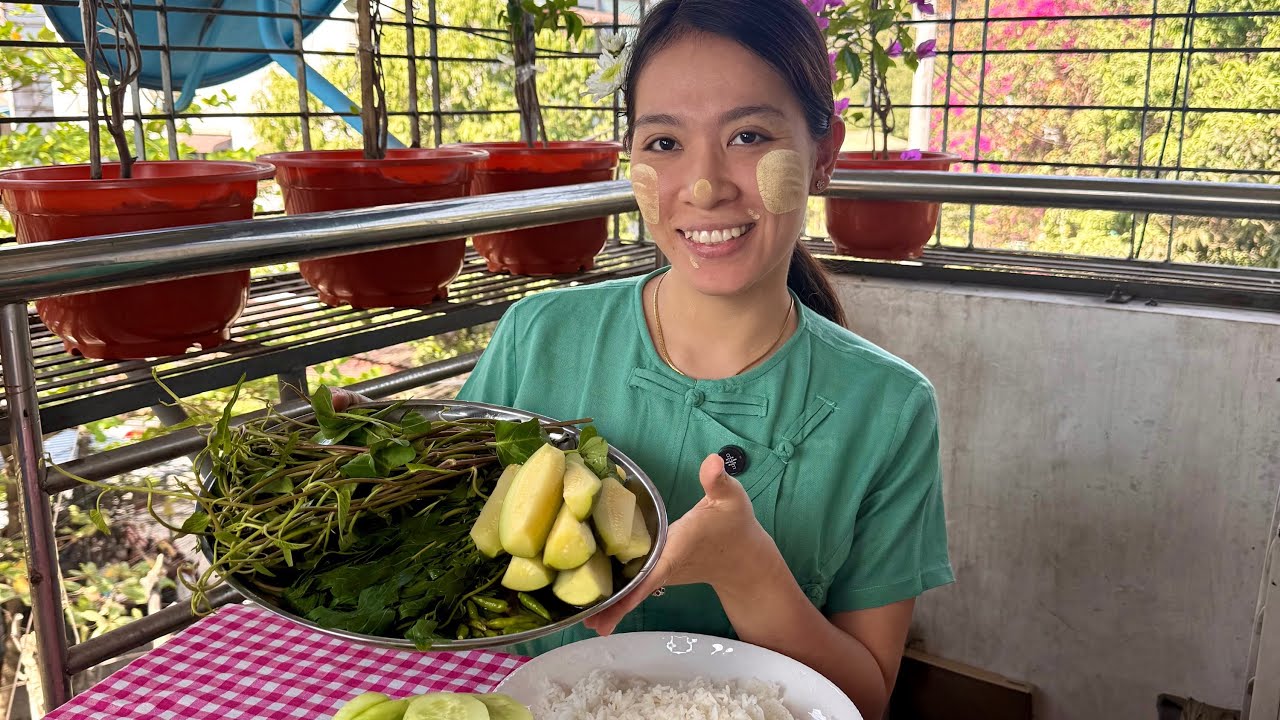 လယ်ကန်စွန်းလေး ရယ် ငါးခြောက်ချက်လေးနဲ့ ငပိရည်တို့စရာ 😋😋😋