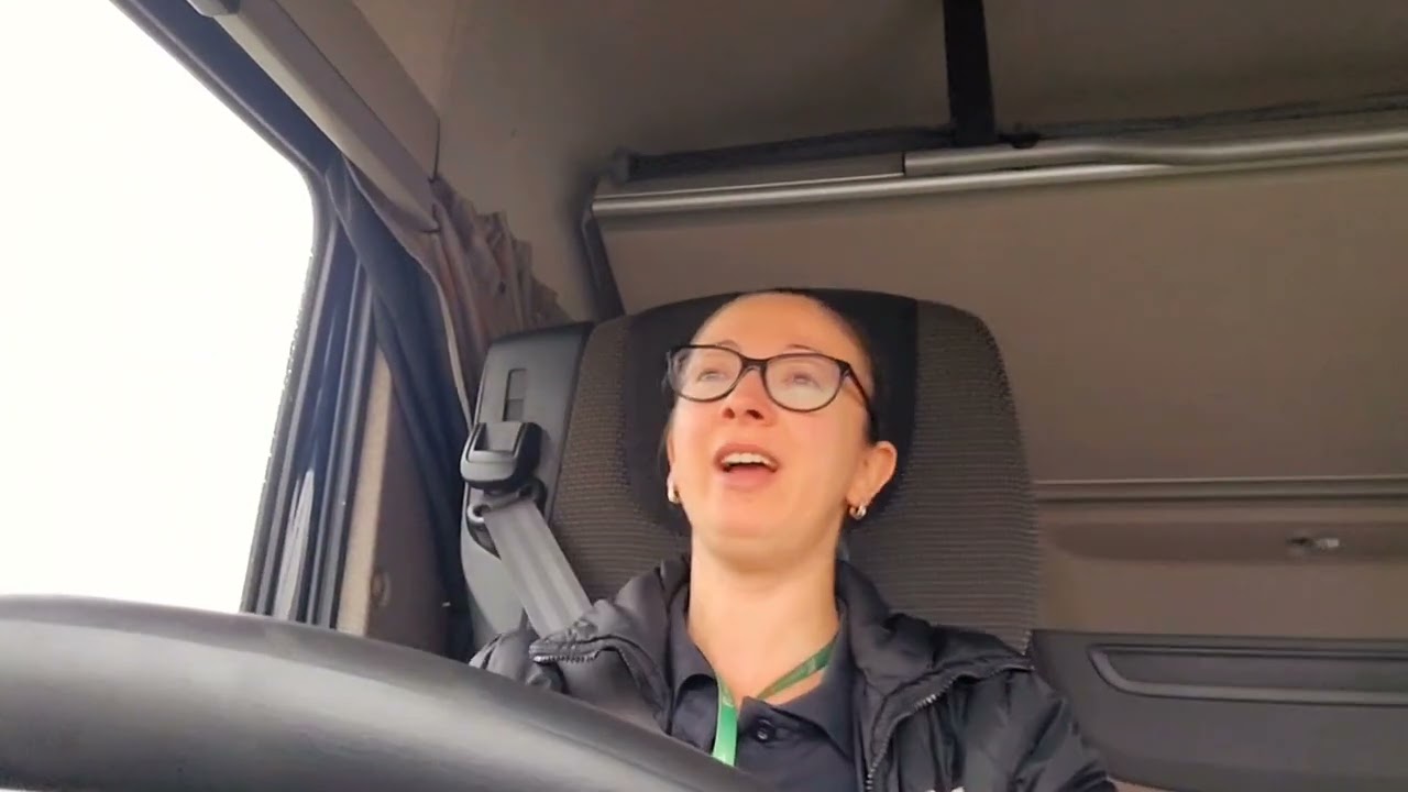 Cum e ca femeie începătoare pe camion? 😱 Am lucrat 6 luni însărcinată..😳